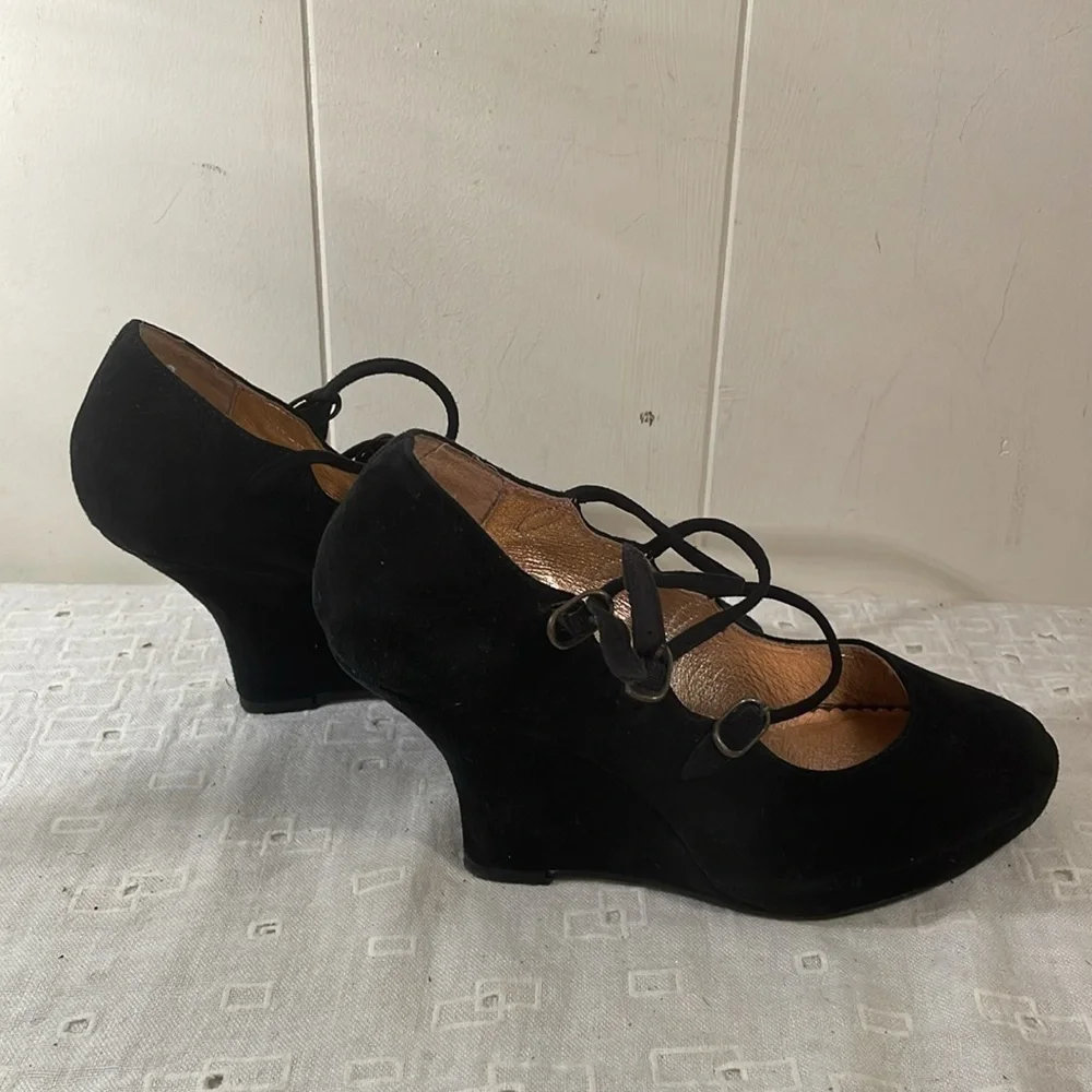 Miss Albright by Anthropology Niza Black Wedge Mary Jane 3 Strap Shoes